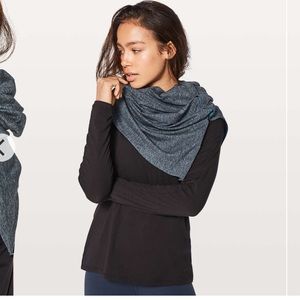 Lululemon Vinyasa Scarf NWOT